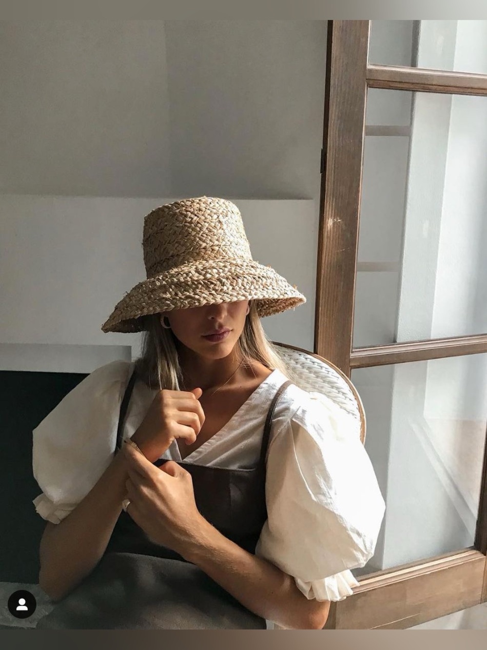 Helen Kaminski Classic 5 Bretton Straw Raffia Hat with Brown Ribbon